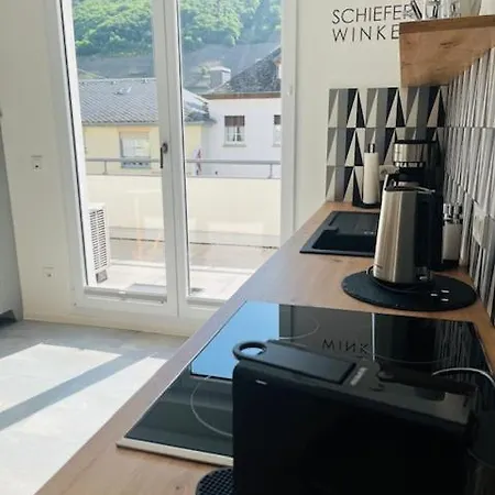 Claes Weinquartier - & Wine By Niko Schmitt * トリッテンハイム